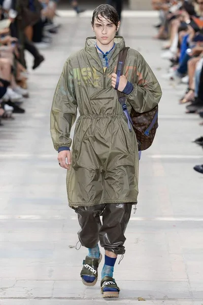 Look 31